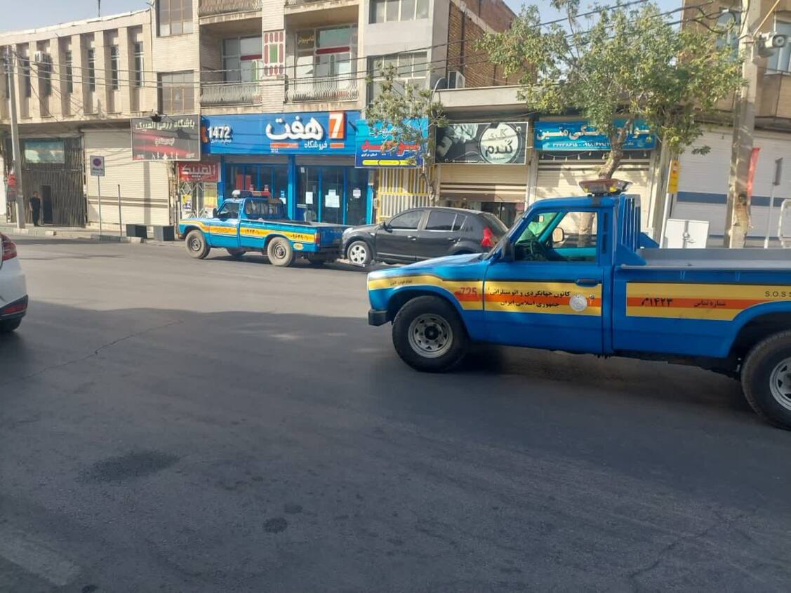 حضور امداد خودرو در سطح شهر و امداد رسانی